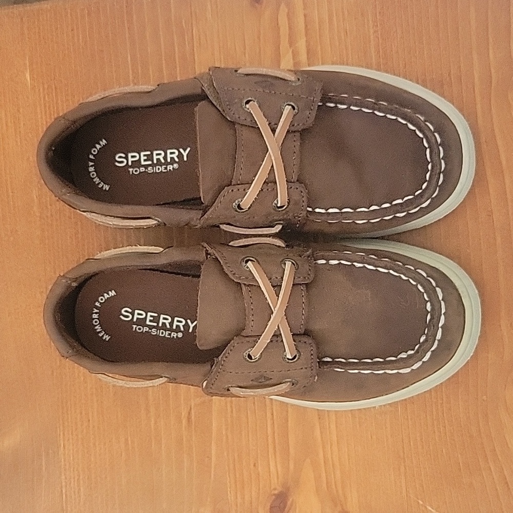 Sperry top slider shoes